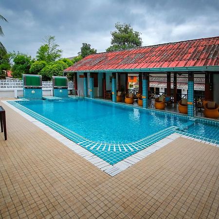 E-Outfitting Vang Thong Hotel Luangprabang Kültér fotó