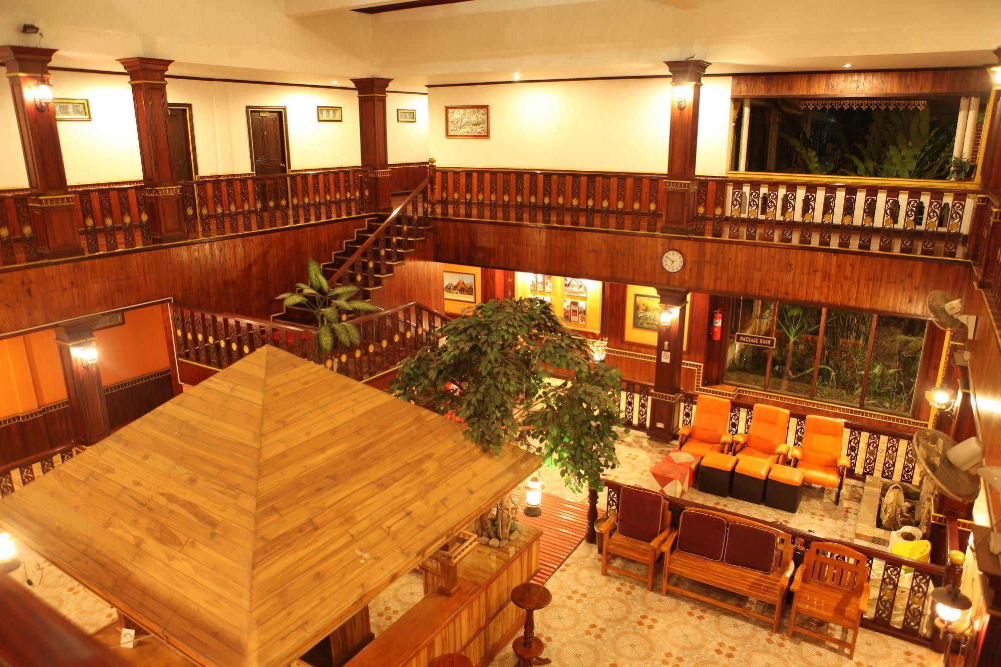 E-Outfitting Vang Thong Hotel Luangprabang Kültér fotó