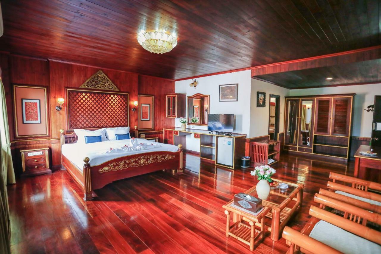E-Outfitting Vang Thong Hotel Luangprabang Kültér fotó